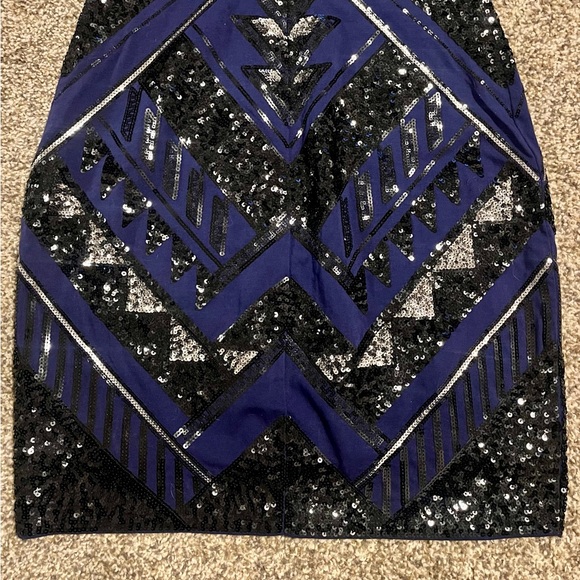 Express NWT Bodycon Sequin Dress Blue Black Aztec Geometric - Picture 4 of 6